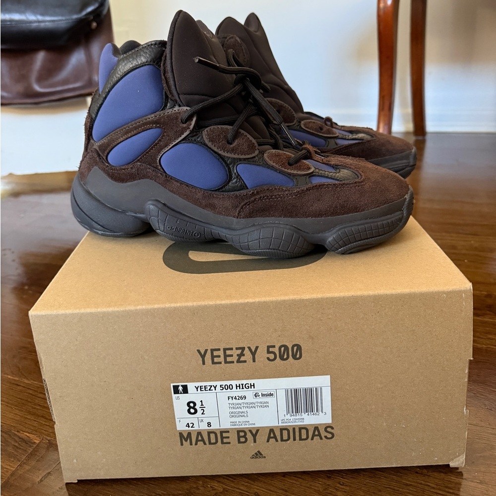 Men's adidas Yeezy 500 High Tyrian Sneakers